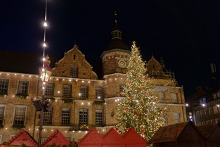 Christmas Markets in Dusseldorf & Cologne GOLD