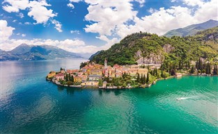 Beautiful Lake Como Italy GOLD