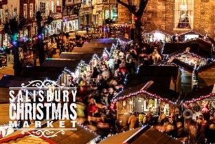 Salisbury Christmas Market and shopper