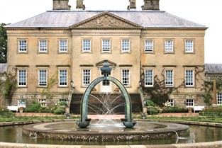 Dumfries House Dressed for Christmas GOLD