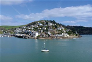 Coastal Delights of Devon Dartmouth Hotel GOLD