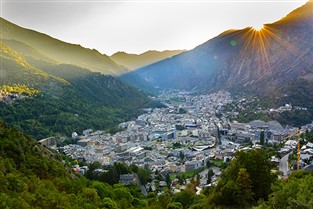 Andorra - The Three Countries Explorer GOLD