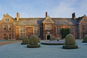 Littlecote House 3-course lunch and panto GOLD