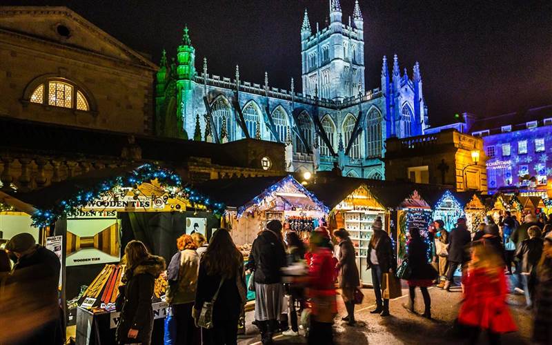 Bath Festive Shopper and Christmas market