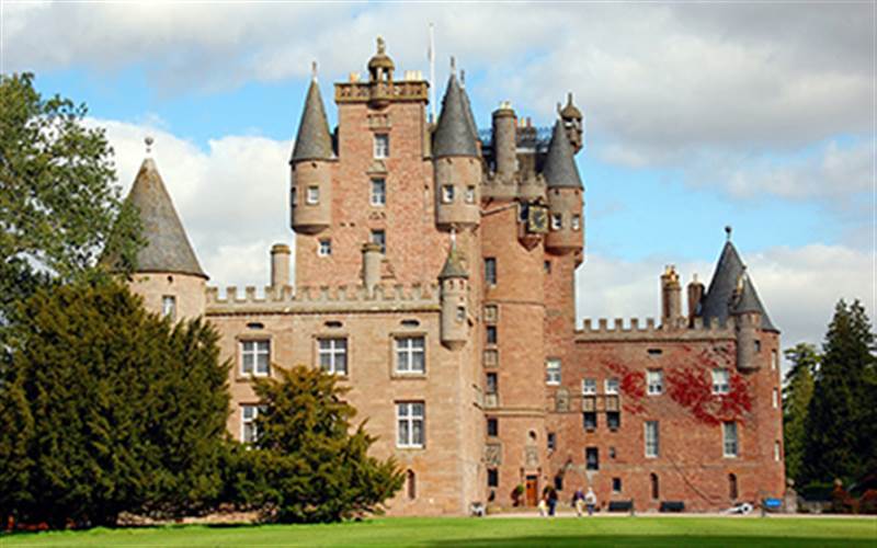 Stone of Destiny & Royal Palaces of Perthshire