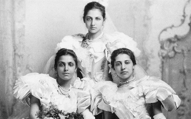 Kensington Palace GOLD