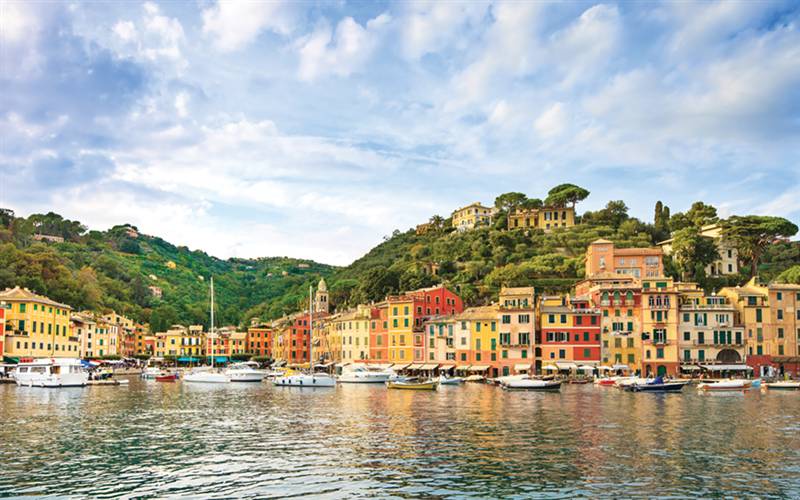 Christmas on the Italian Riviera GOLD