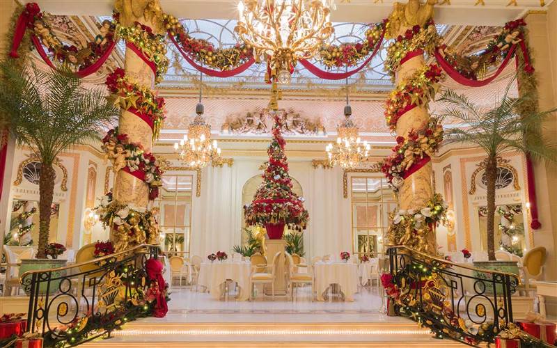 London - Ritz Hotel Christmas tea with champagne