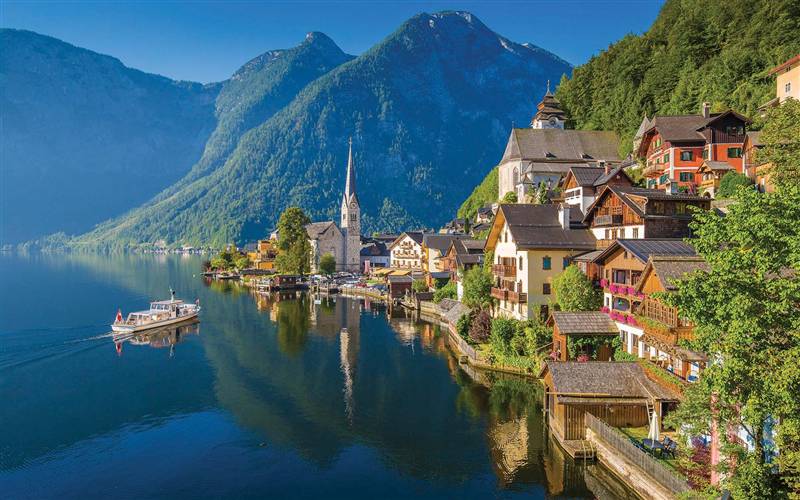 Mountain Melodies-Discovering Austrias Lakes GOLD